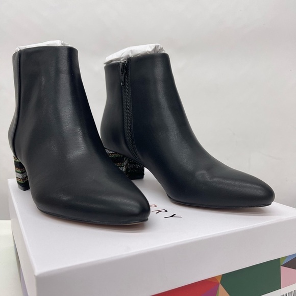 Katy Perry Collections Shoes - Katy Perry Ankle Boots - The Rich in Nappa Black